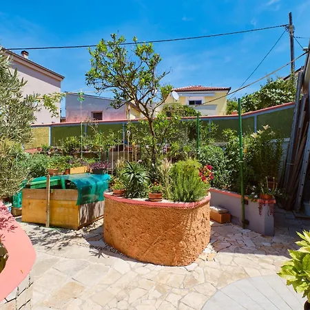 Apartment Blamax Mali Losinj